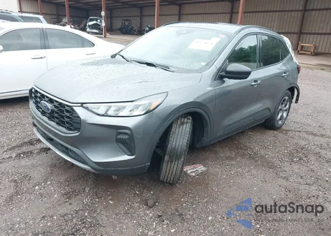 2025 Ford Escape St-Line from USA, damaged, VIN 1FMCU0MN3SUA09631